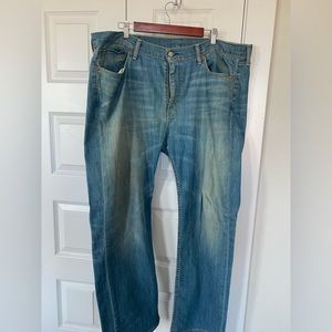 Levi jeans